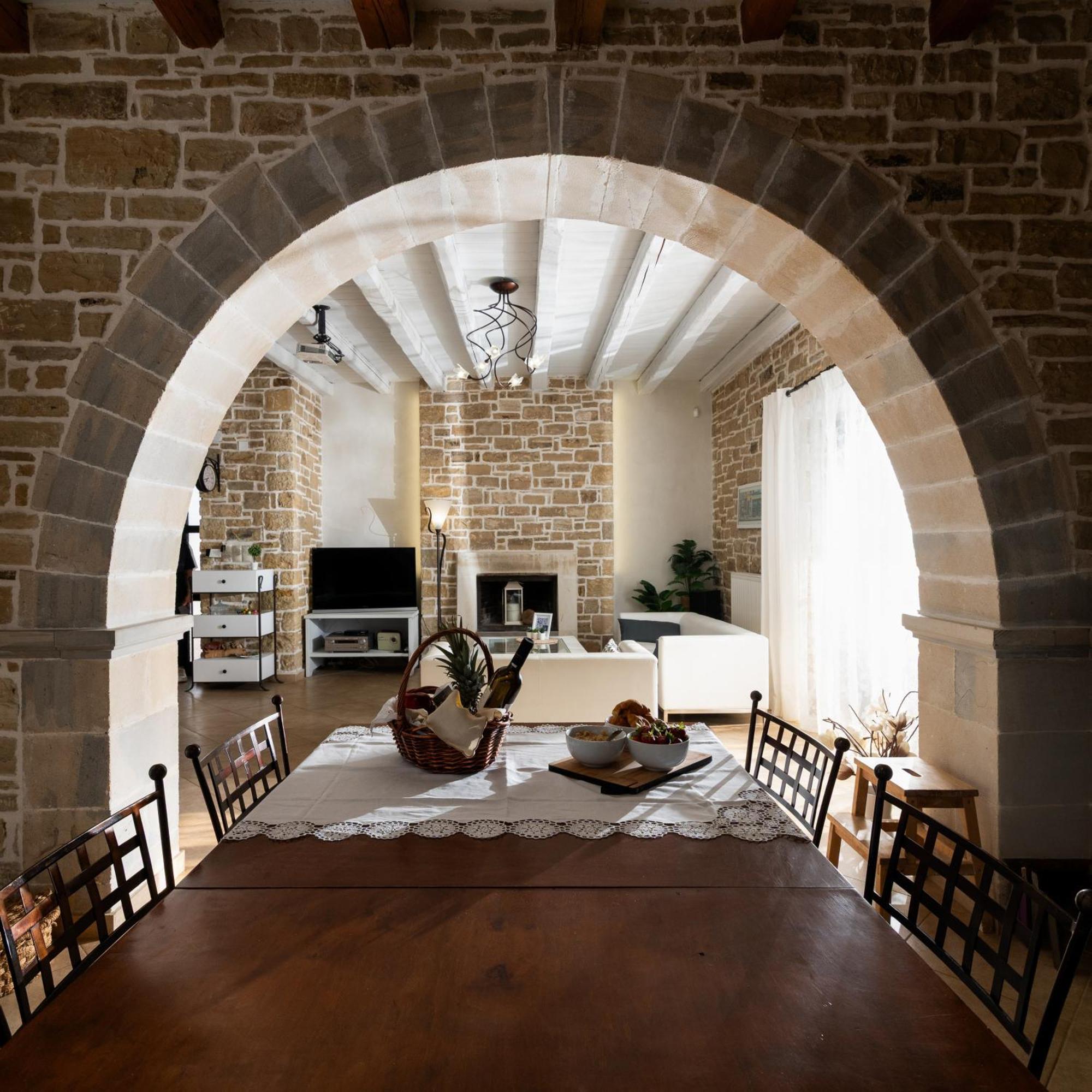 Moírai Carob Villa מראה חיצוני תמונה