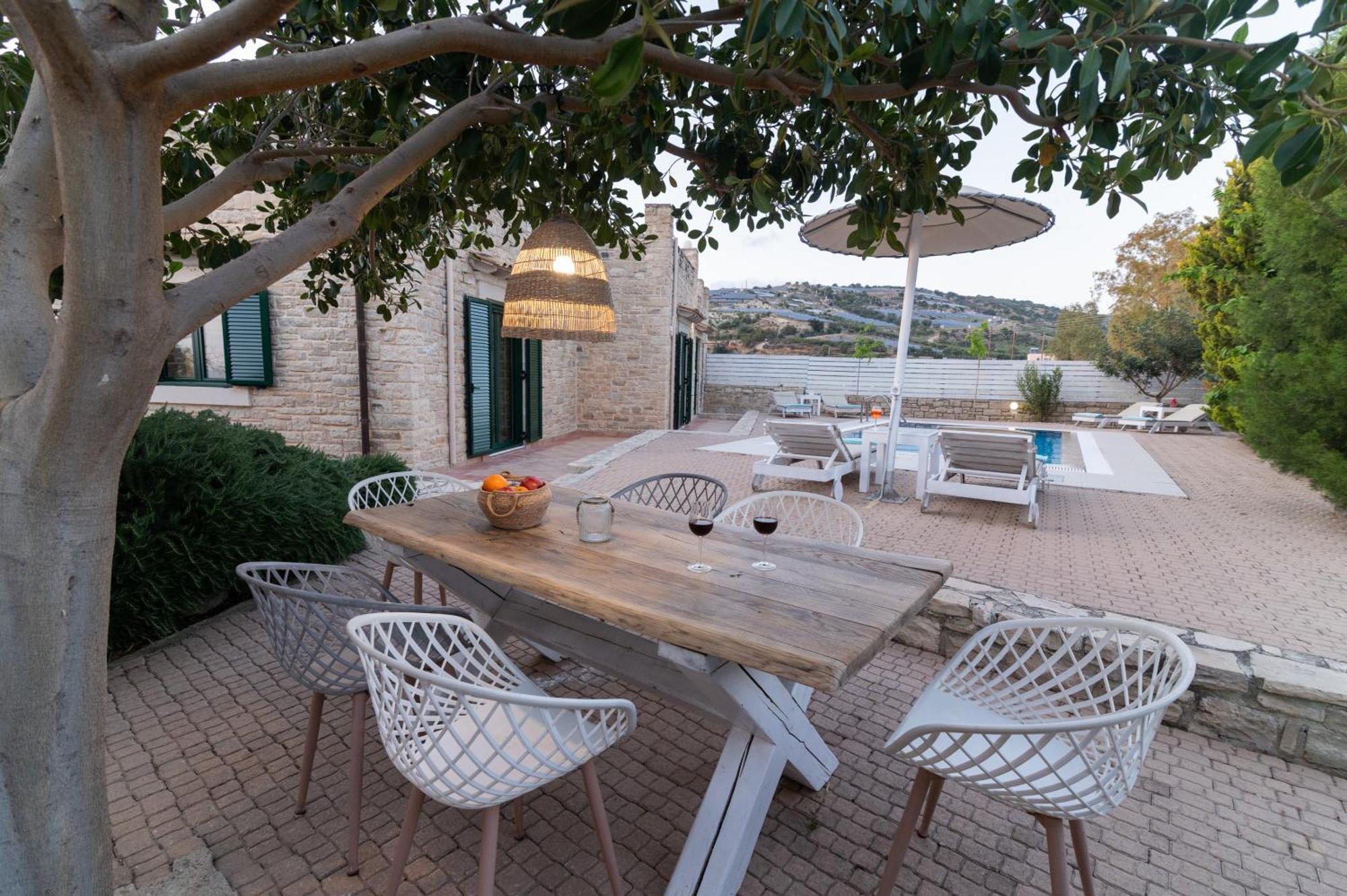 Moírai Carob Villa מראה חיצוני תמונה