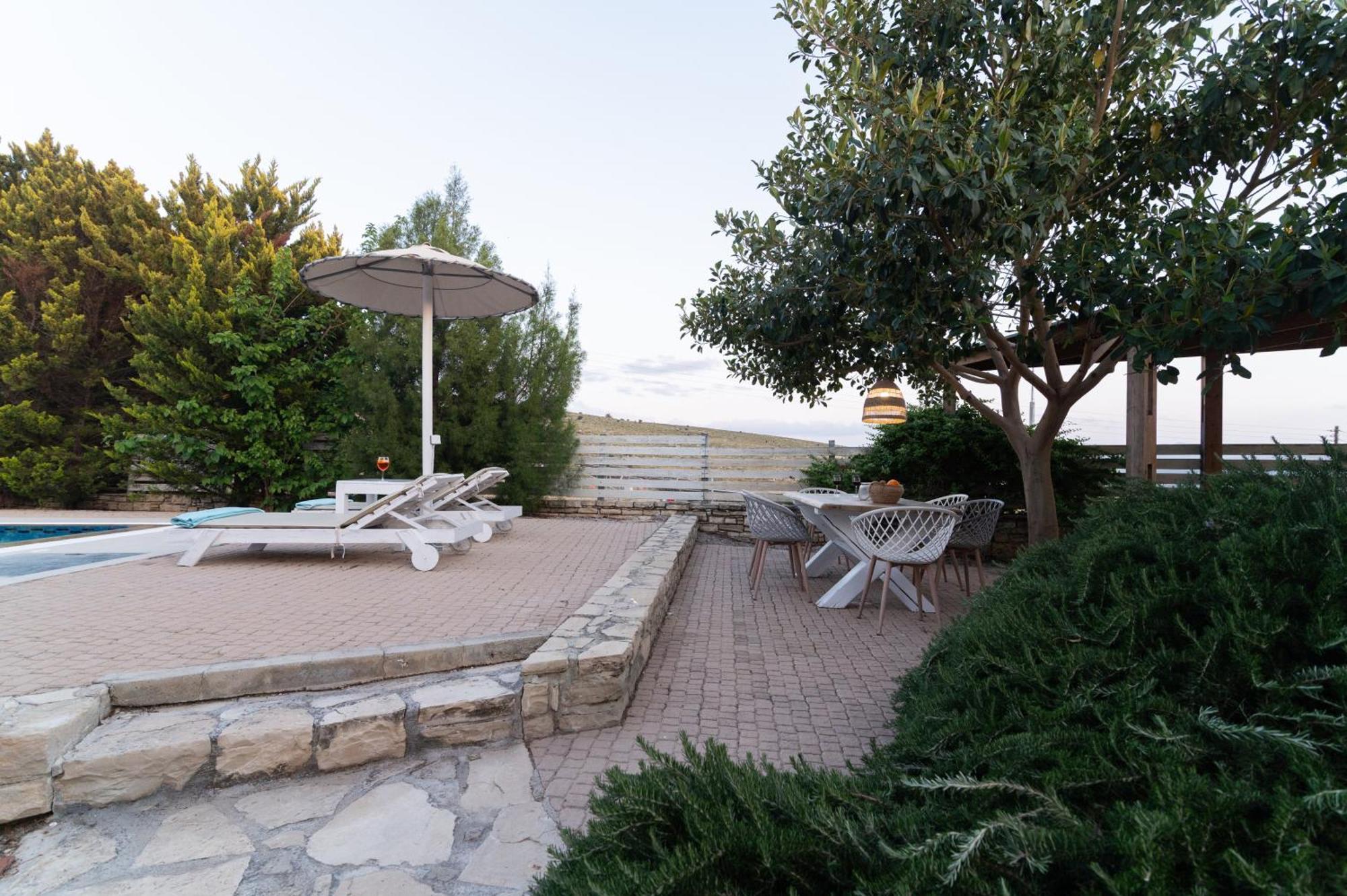 Moírai Carob Villa מראה חיצוני תמונה