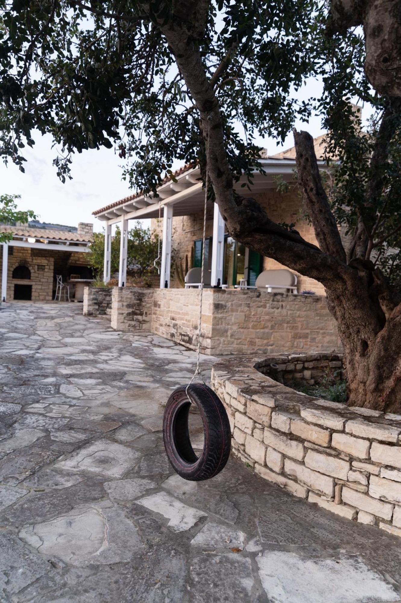 Moírai Carob Villa מראה חיצוני תמונה