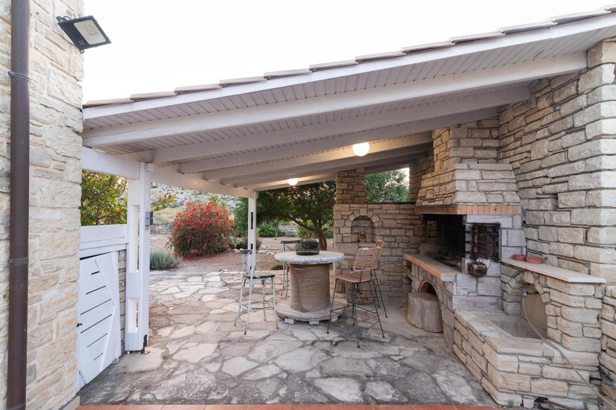 Moírai Carob Villa מראה חיצוני תמונה