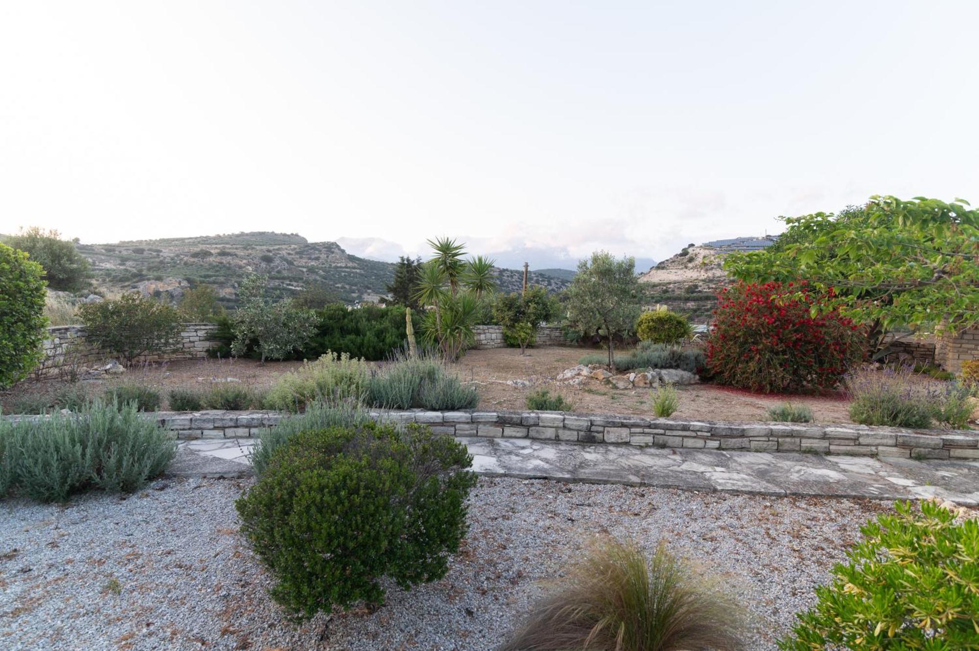 Moírai Carob Villa מראה חיצוני תמונה