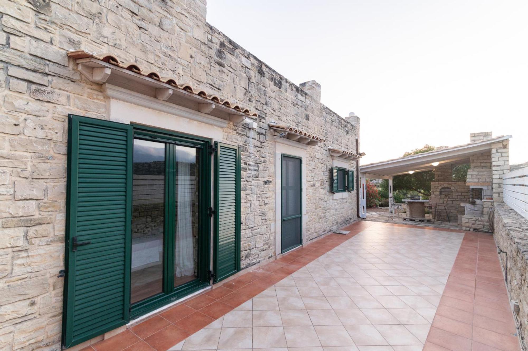 Moírai Carob Villa מראה חיצוני תמונה