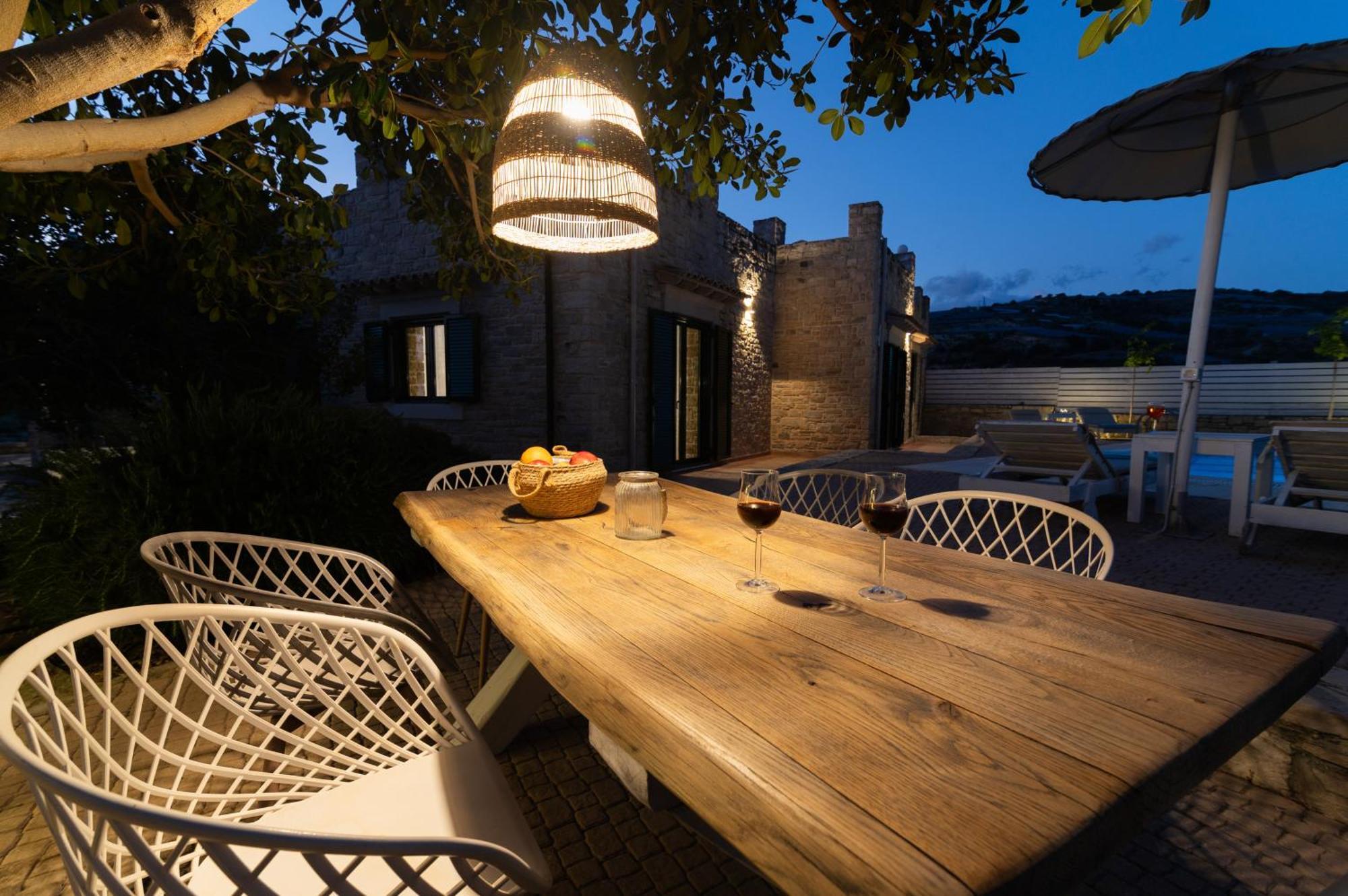 Moírai Carob Villa מראה חיצוני תמונה
