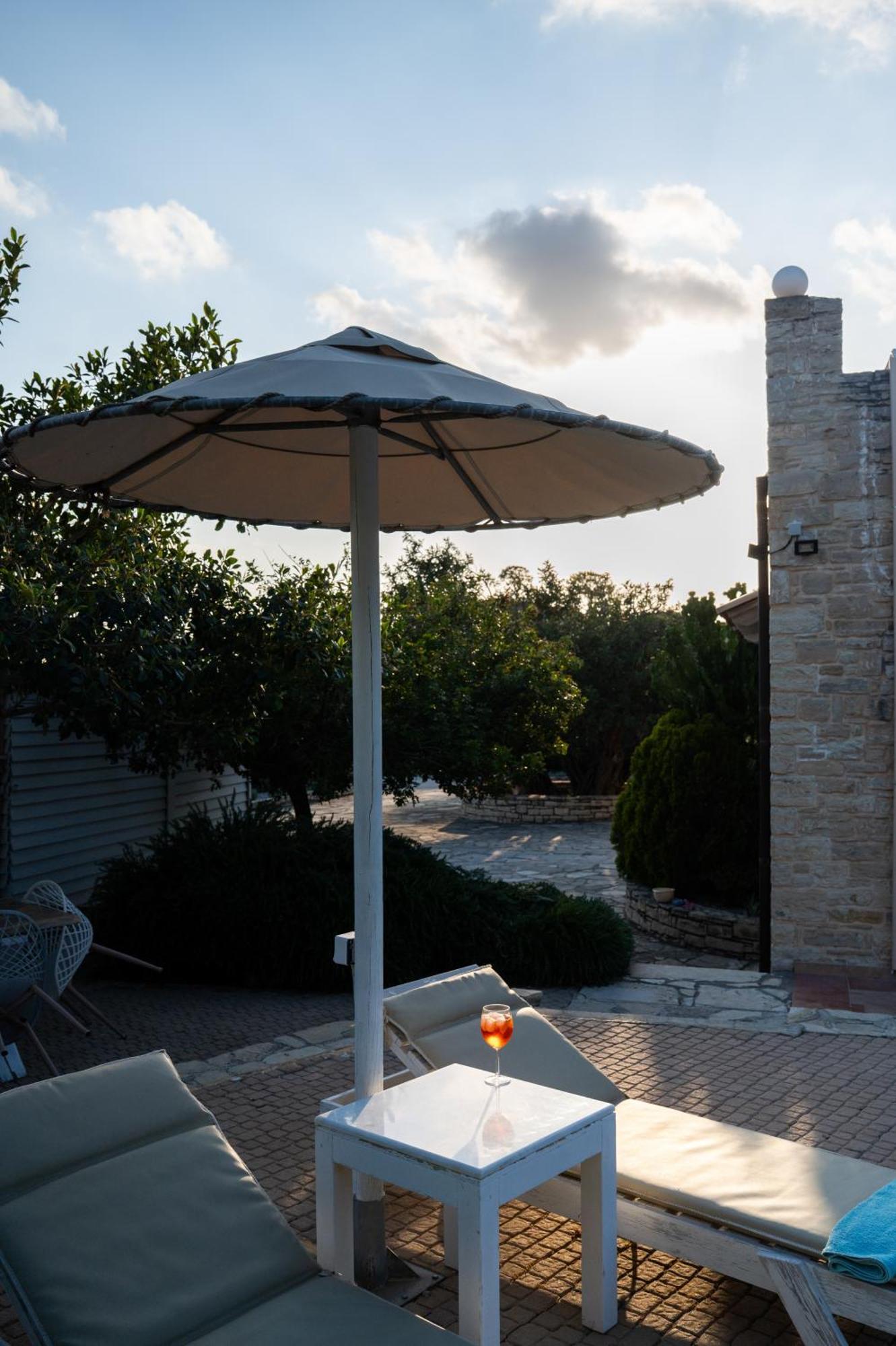 Moírai Carob Villa מראה חיצוני תמונה